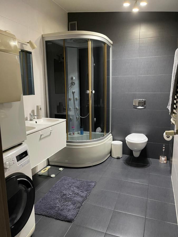 Apartament Rodzinny Ostrowiec Sw Островець-Свентокшиський Екстер'єр фото