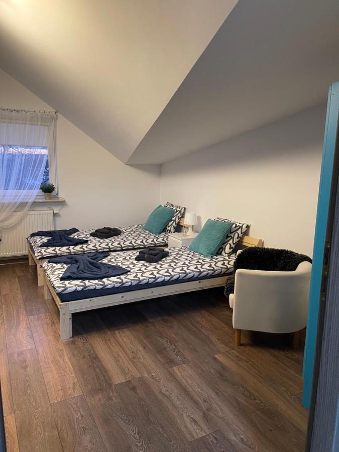 Apartament Rodzinny Ostrowiec Sw Островець-Свентокшиський Екстер'єр фото
